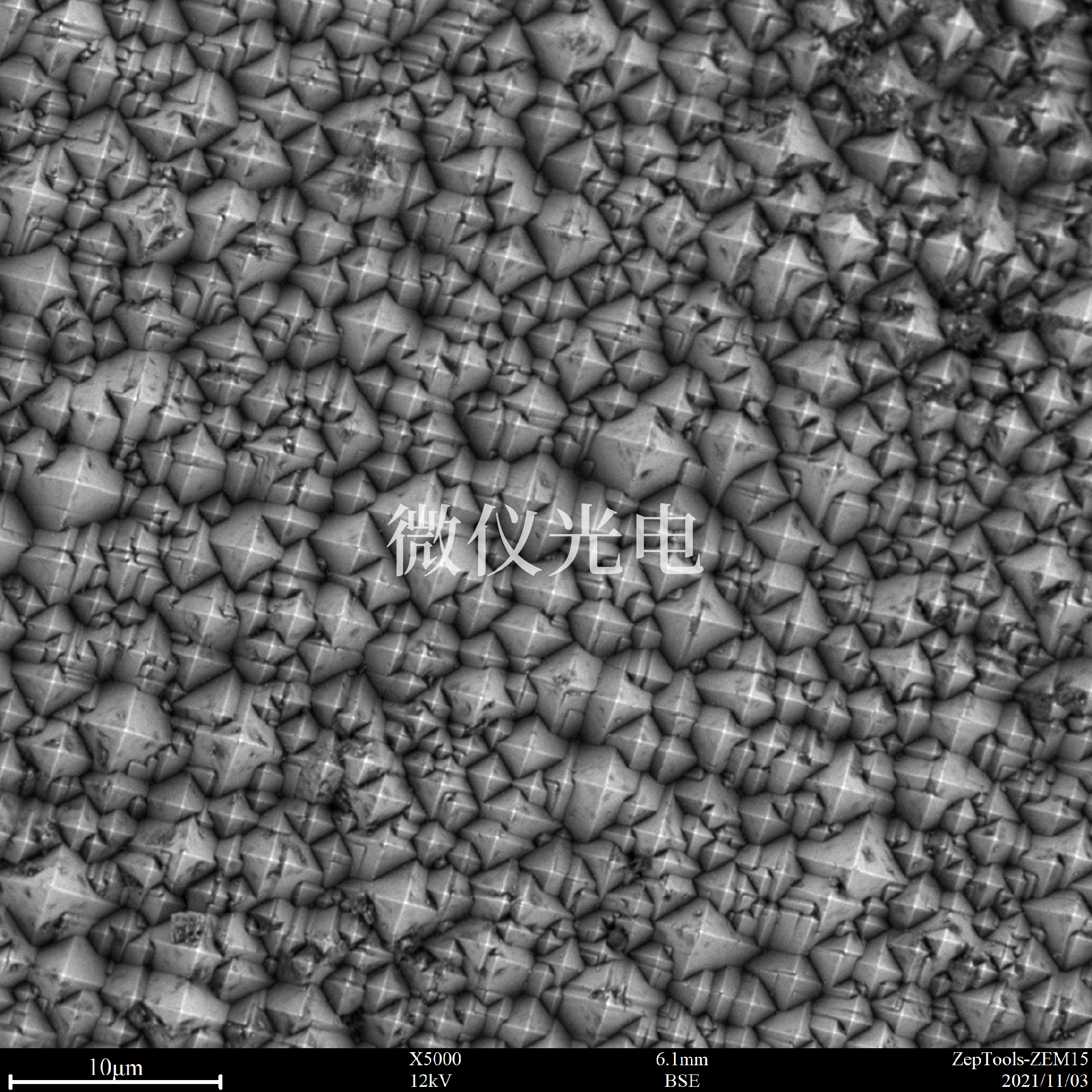 1666143174144121.png 掃描電鏡下的太陽(yáng)能電池.png